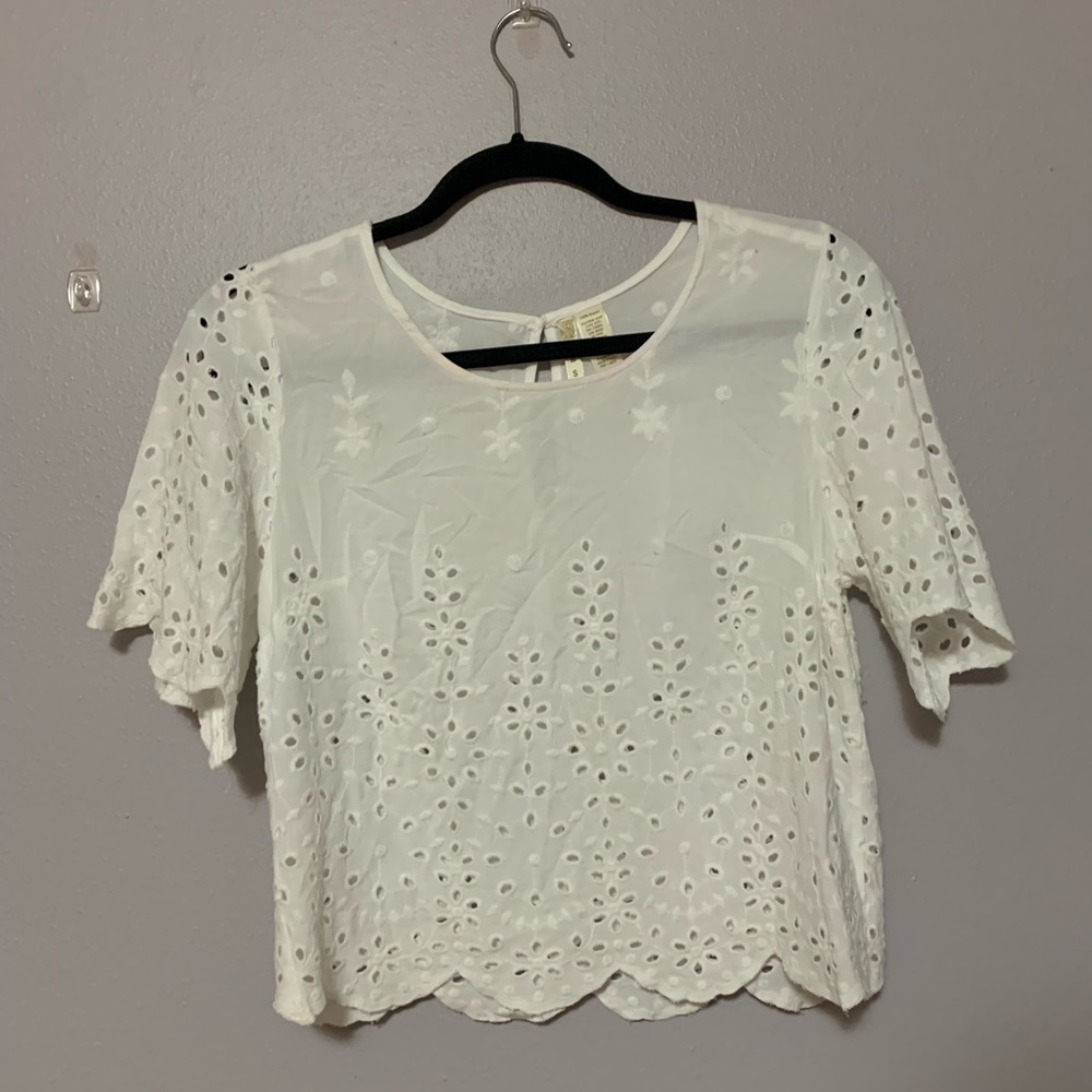 White floral crop top